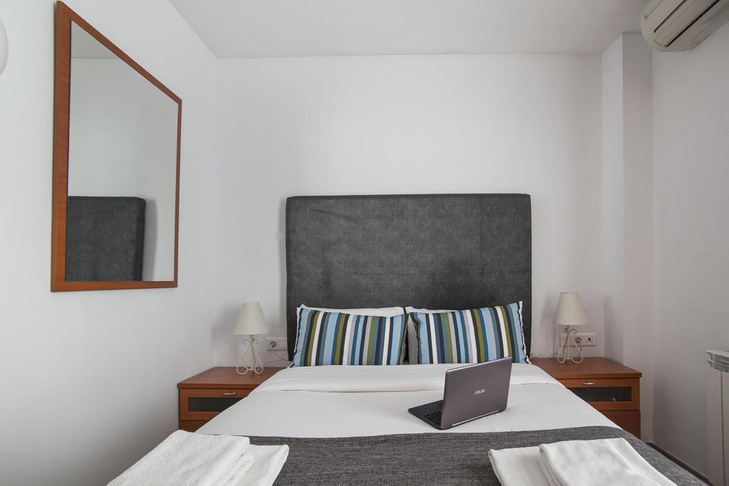 Tendency Apartments Fira L'Hospitalet de Llobregat Dış mekan fotoğraf