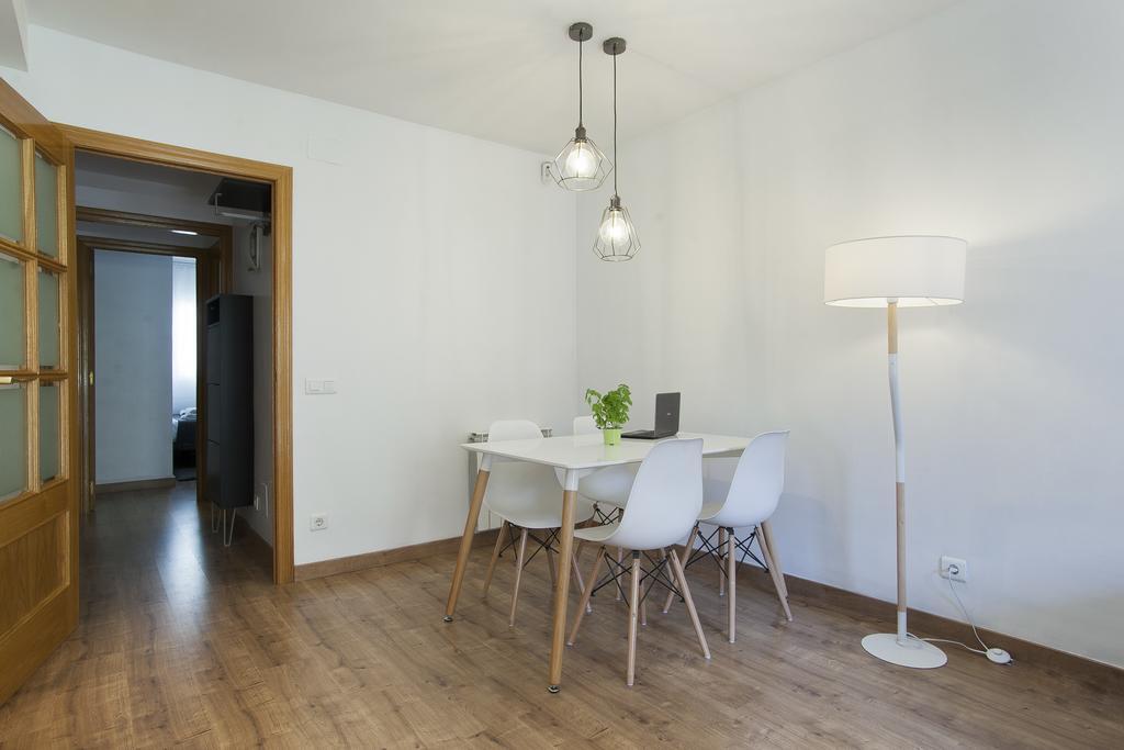 Tendency Apartments Fira L'Hospitalet de Llobregat Dış mekan fotoğraf